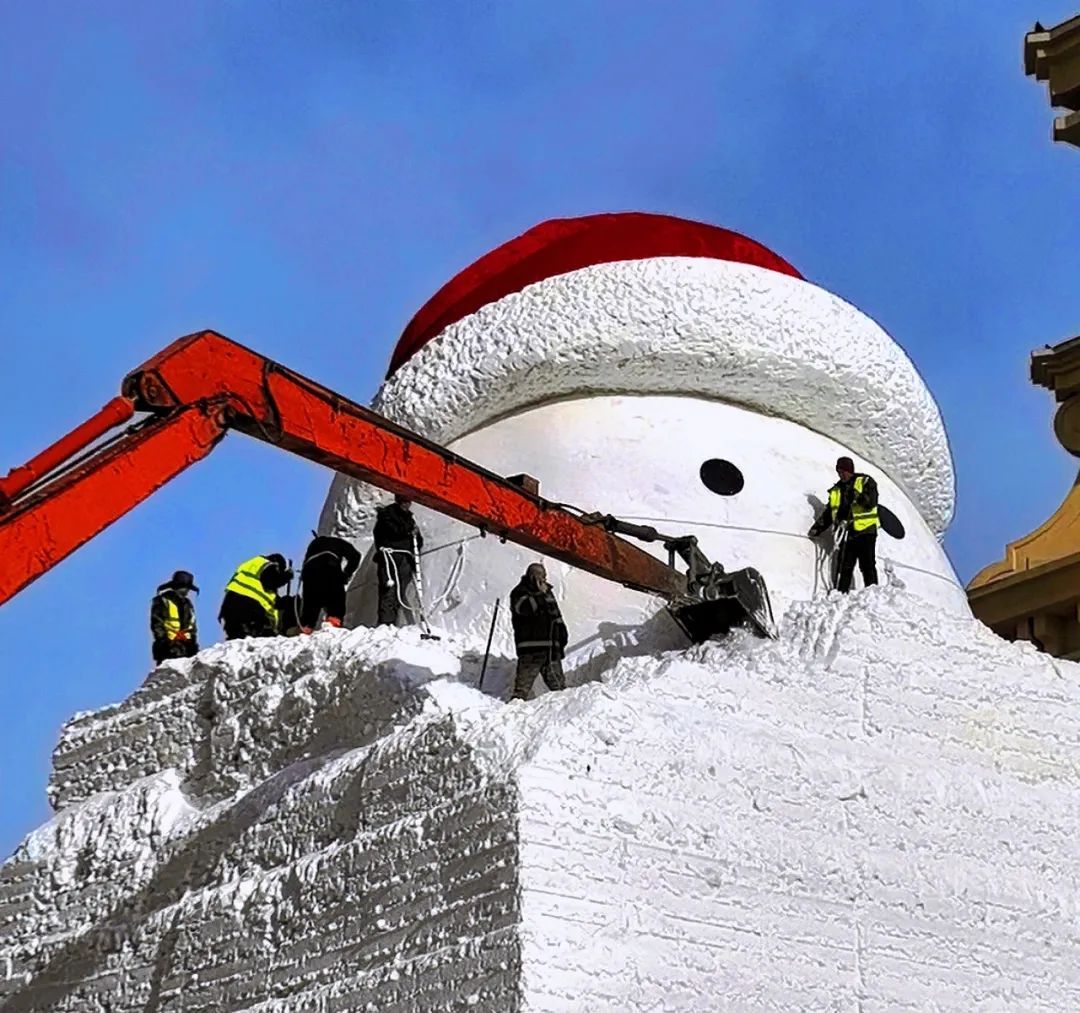 好好告个别吧！哈尔滨网红大雪人今日拆除